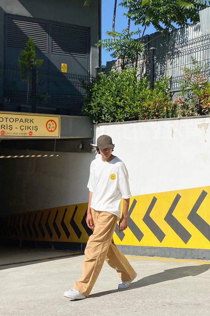 Minimal Smile Beyaz Oversize Tshirt
