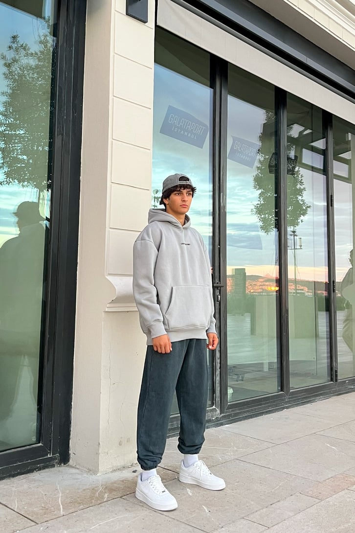 Minimal Text Baskılı Oversize Sweatshirt