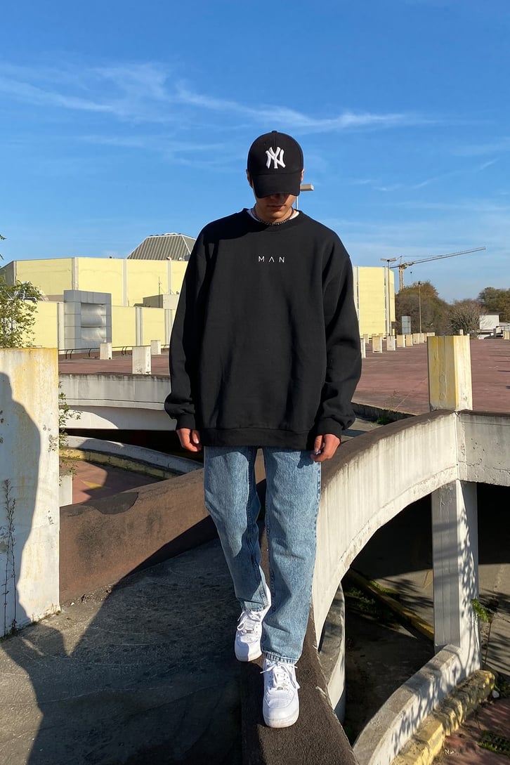 MİNİMAL YAZI BASKILI OVERSIZE SWEATSHIRT