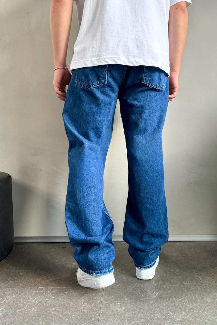 Minimal Yırtık Detay Basic Regular Jean
