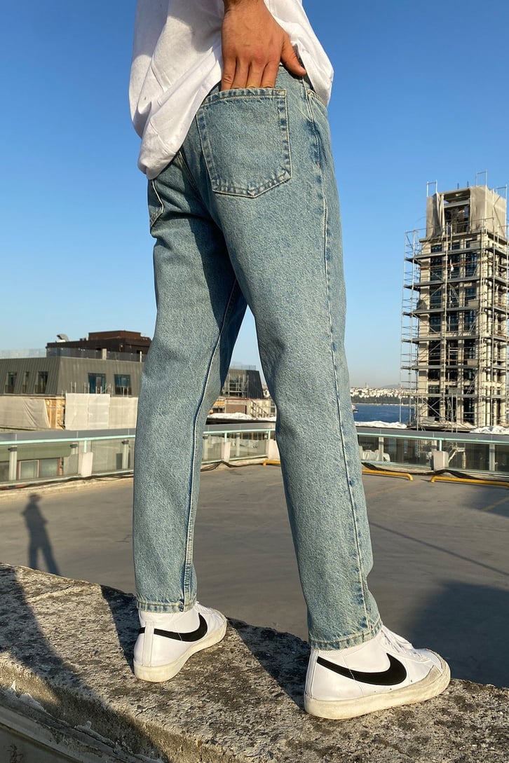 MOM JEAN