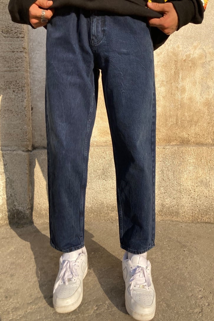 MOM JEANS