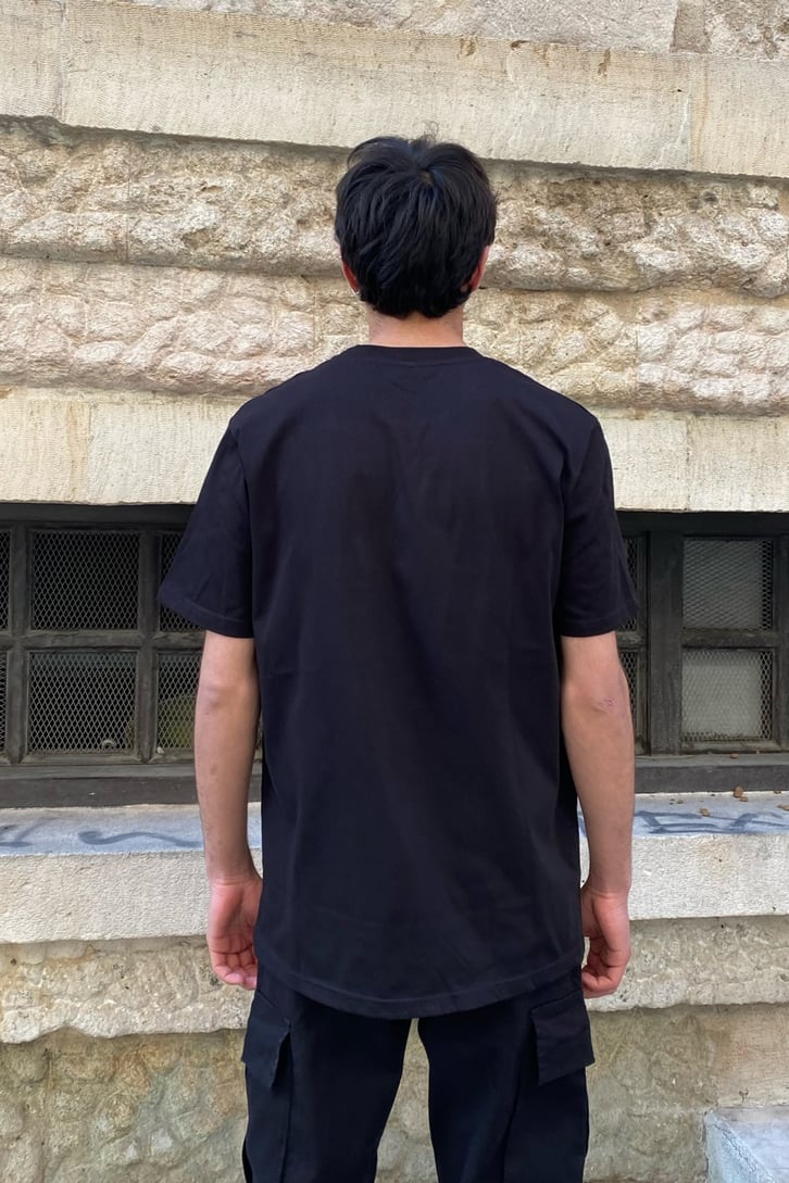Monalisa Oversize Printed Tee