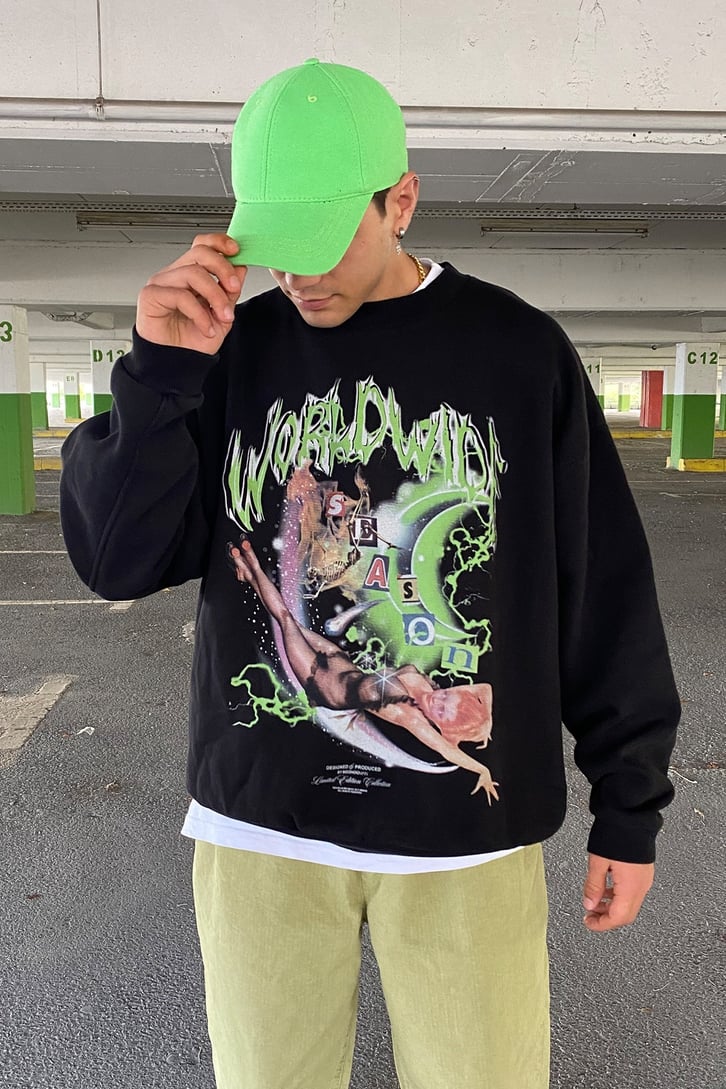 Moon And Girl Printed Oversize Sweatshirt