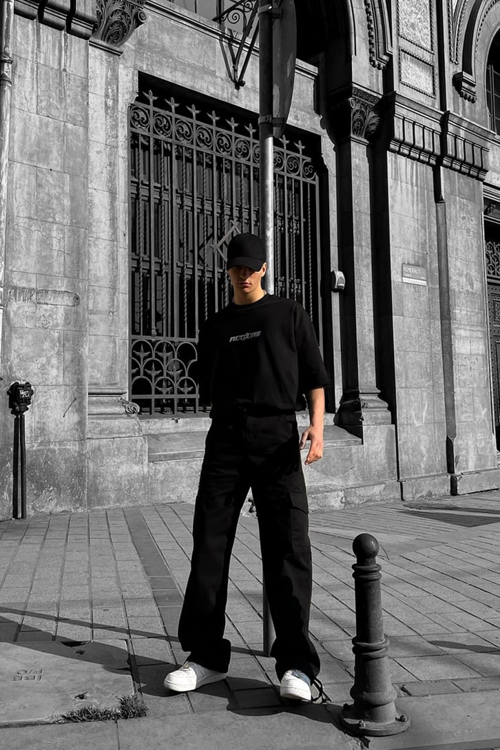 Motion Baskılı Siyah Oversize Tshirt