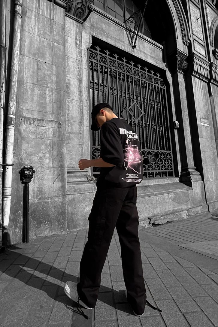 Motion Baskılı Siyah Oversize Tshirt
