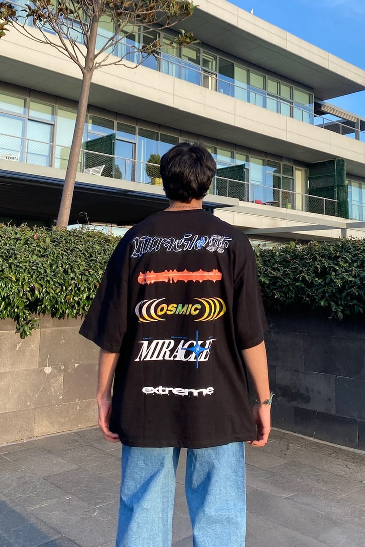 Multiple Motto Baskılı Siyah Oversize Tshirt