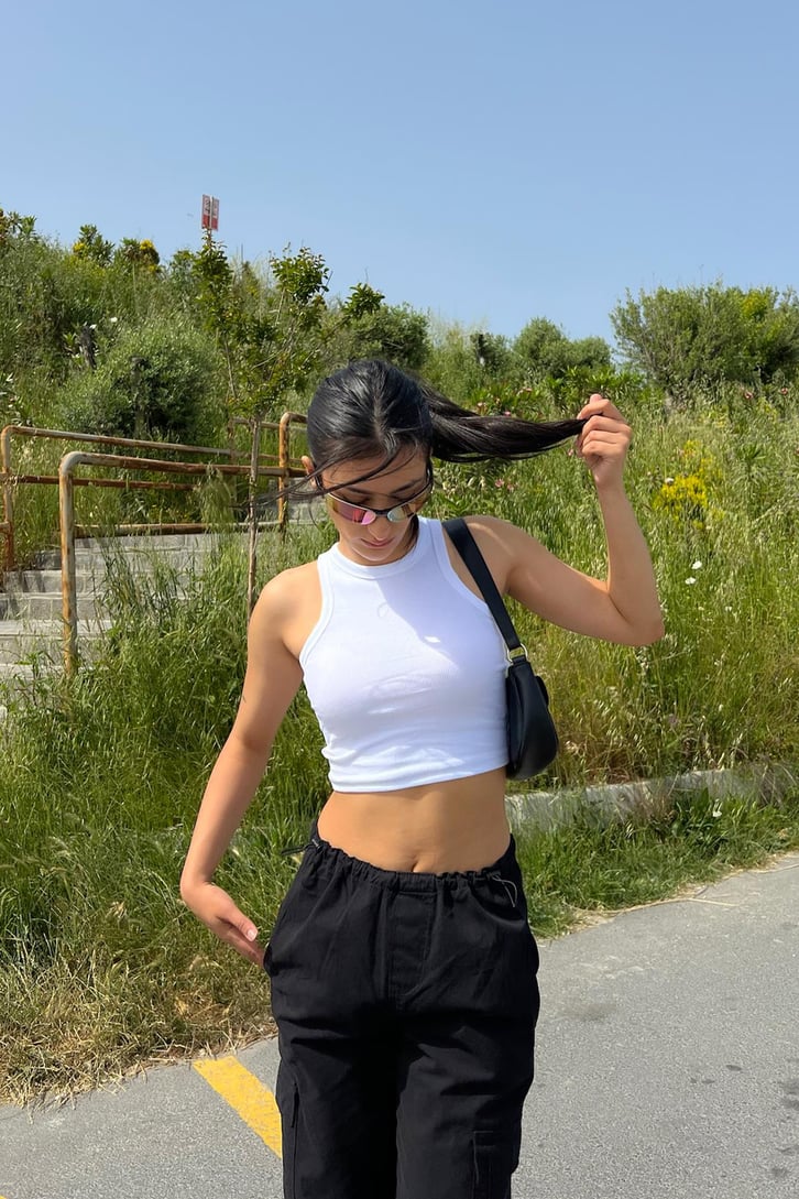 Must Have Basic Crop