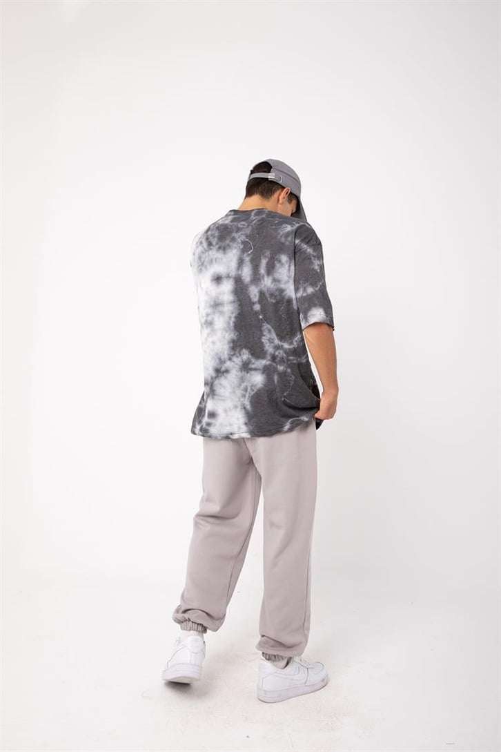 Nakış Detaylı Batik Desen Oversize Tişört