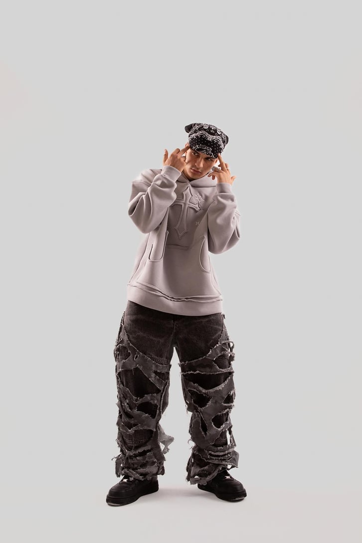 Nakış Detaylı Gri Oversize Hoodie