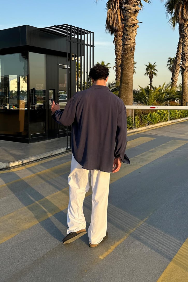 Nakışlı Lacivert Oversize Gömlek