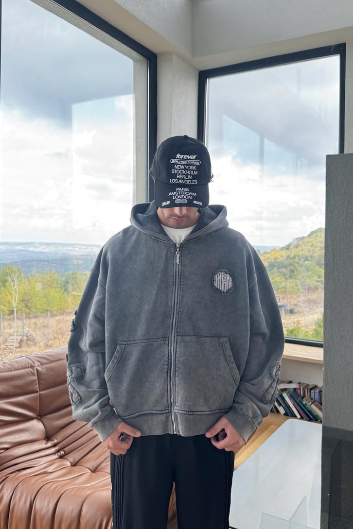 Nakışlı Zip Hoodie