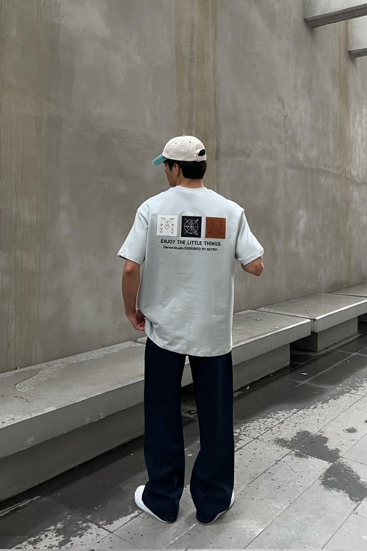 NAN Nakışlı Buz Gri Oversize Tişört