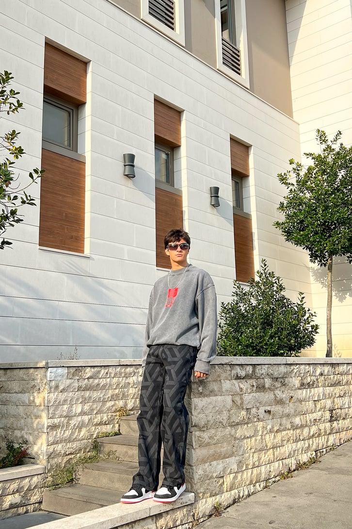 Nasa Baskılı Acid Wash Oversize Sweatshirt