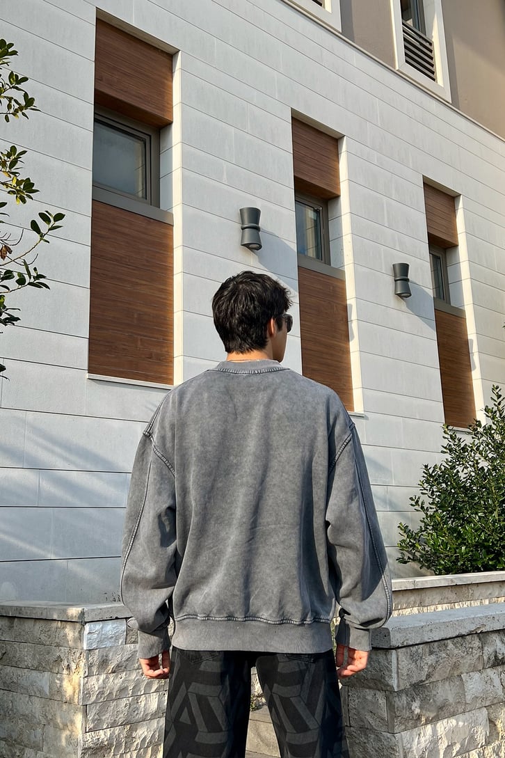 Nasa Baskılı Acid Wash Oversize Sweatshirt