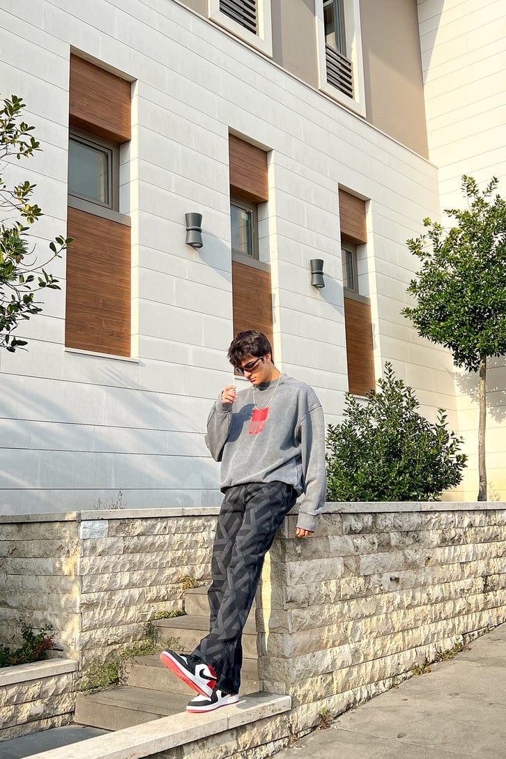 Nasa Baskılı Acid Wash Oversize Sweatshirt