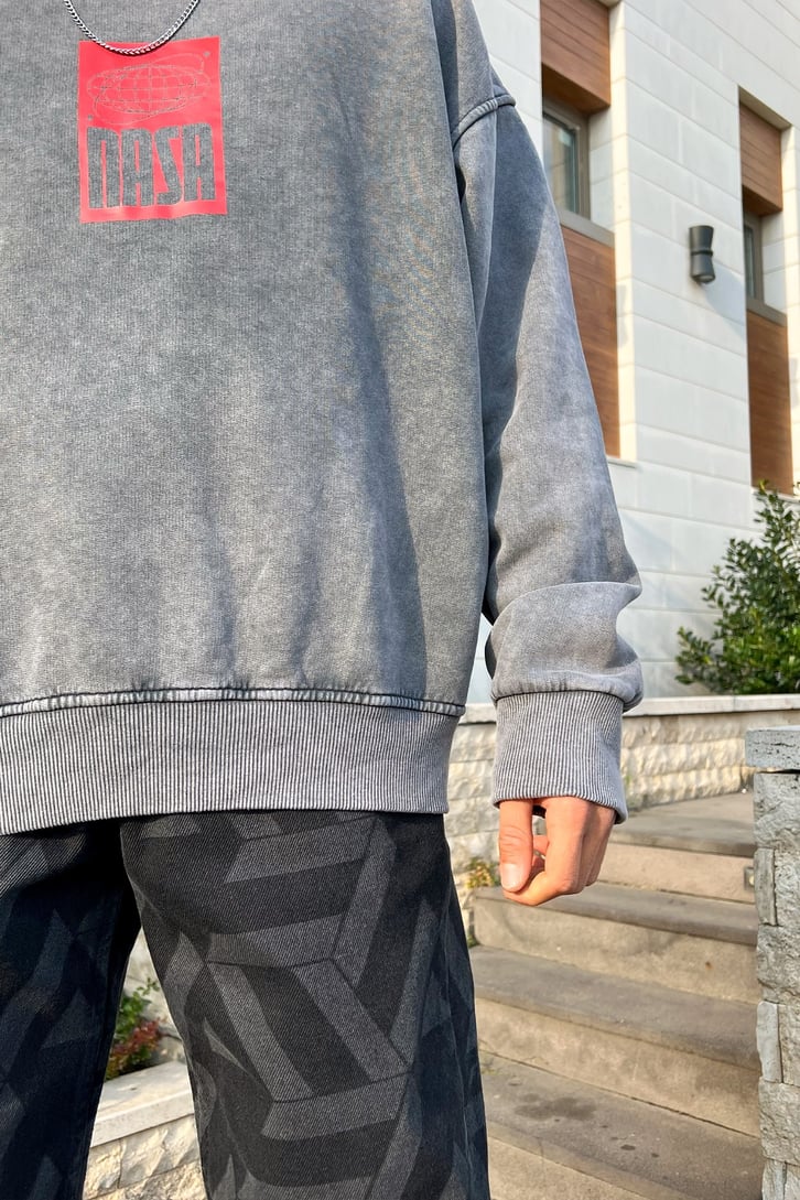 Nasa Baskılı Acid Wash Oversize Sweatshirt