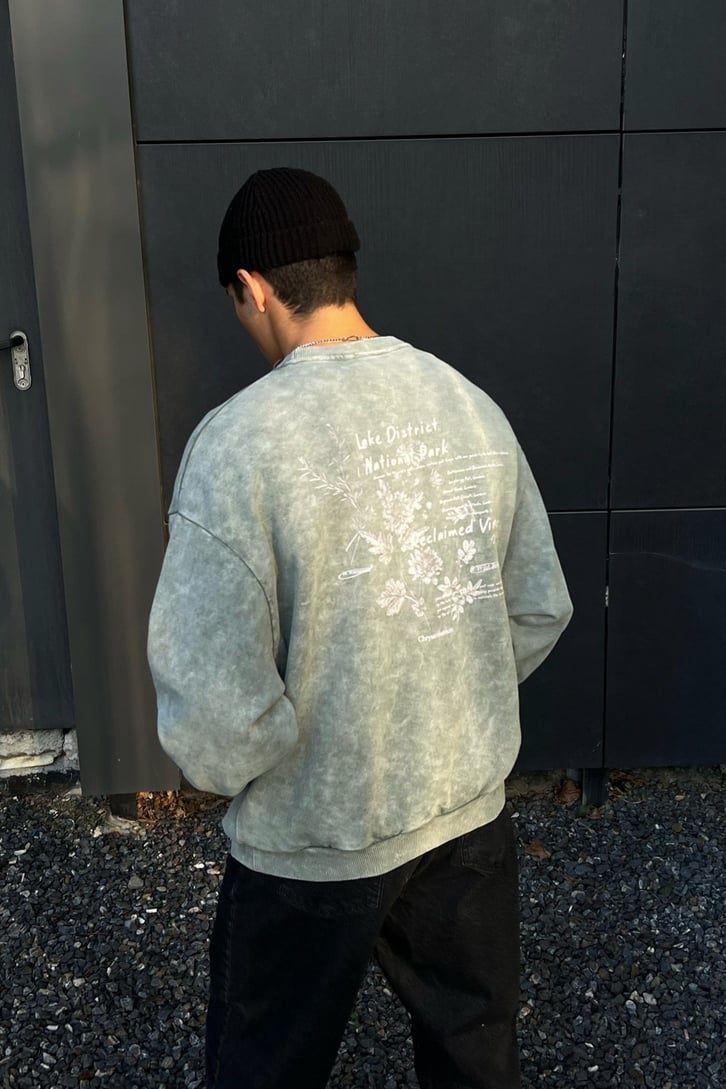 National Park Sìrt Baskìlì Acid Wash Sweatshirt