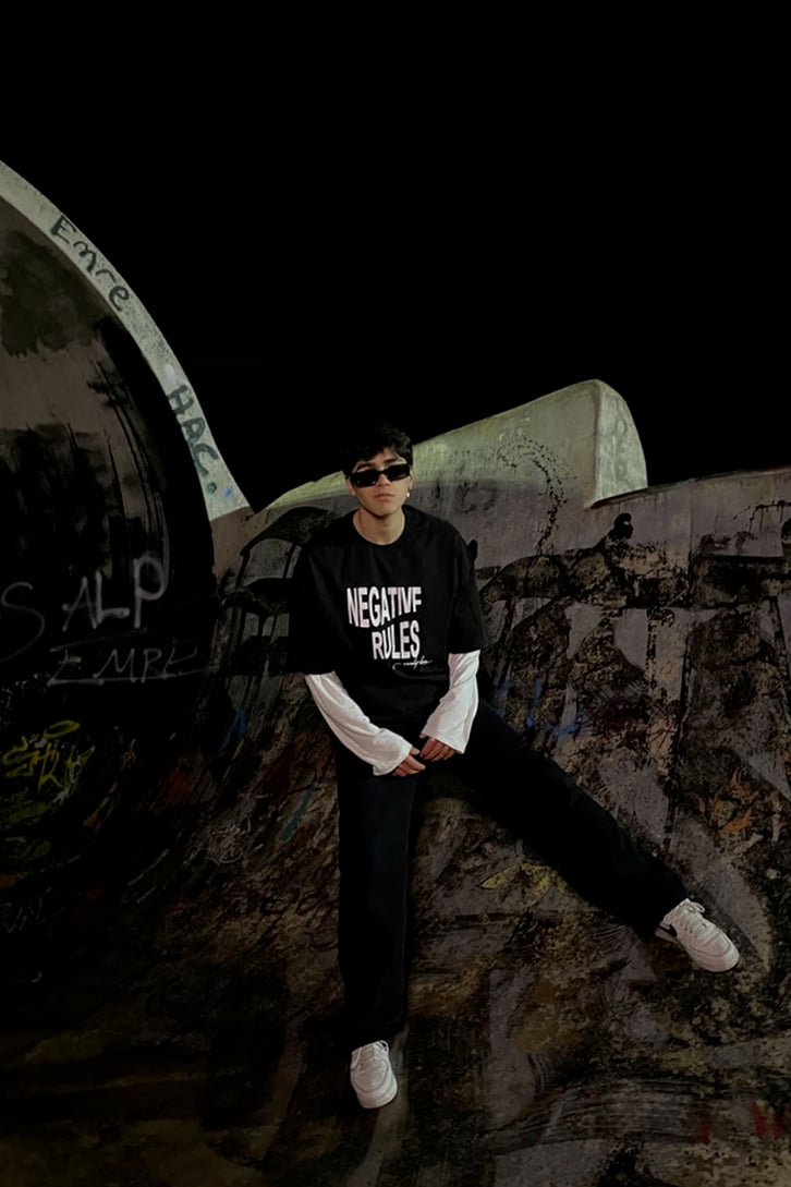Negative Rules Printed Oversize Black Tshirt