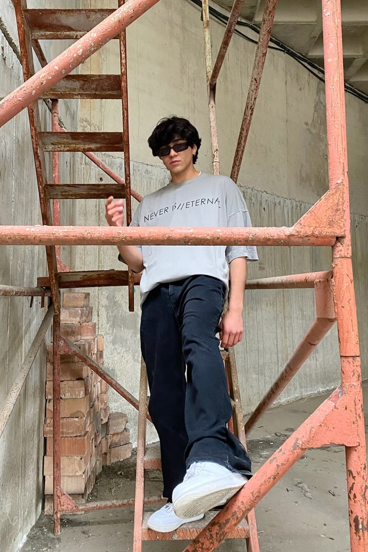 Never Is Eternal Baskılı Oversize Tshirt