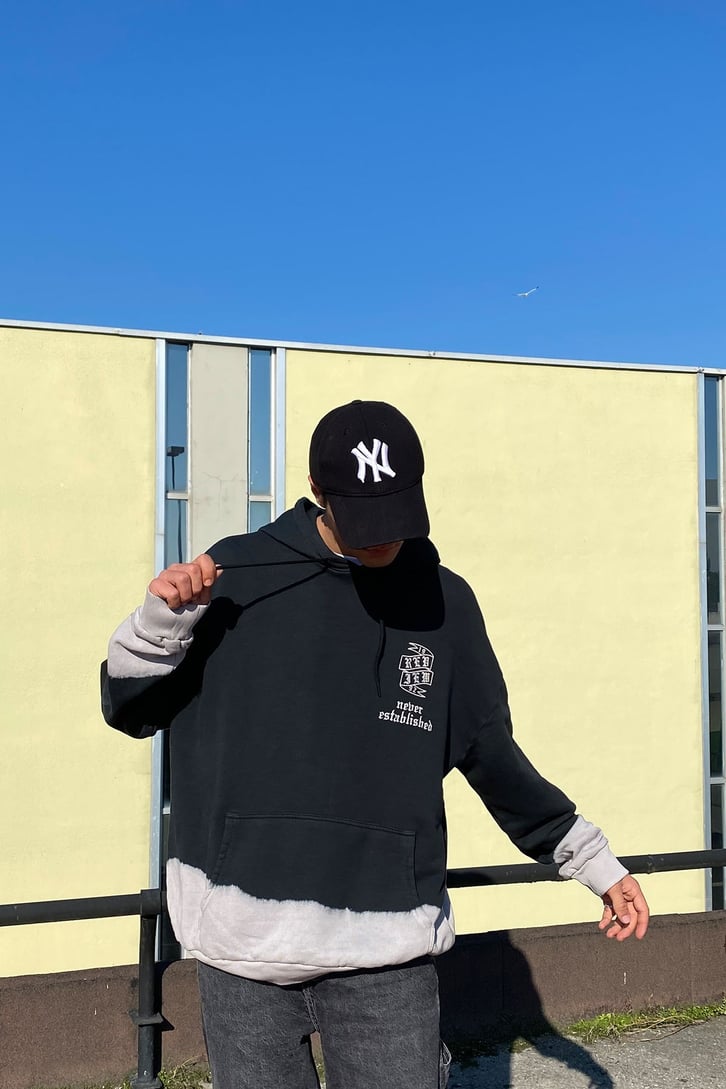 NEVER STABLİSHED BASKILI YIKAMALI OVERSIZE HOODIE
