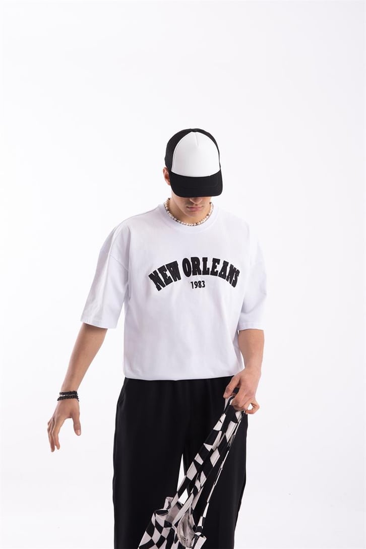 New Orleans Nakışlı Beyaz Oversize Tişört