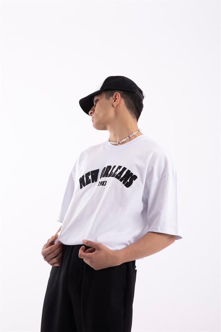 New Orleans Nakışlı Beyaz Oversize Tişört