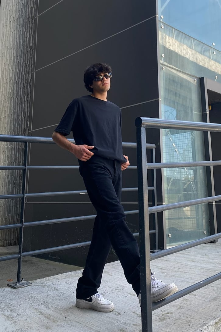 New Season Baskılı Siyah Oversize Tshirt