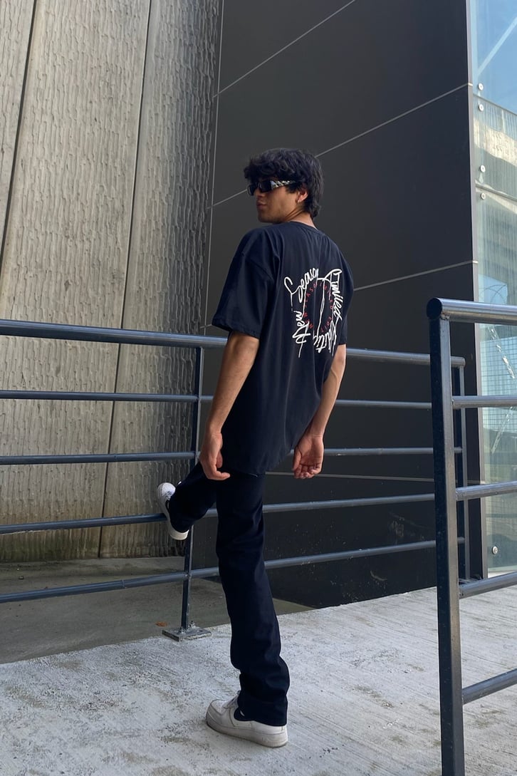 New Season Baskılı Siyah Oversize Tshirt
