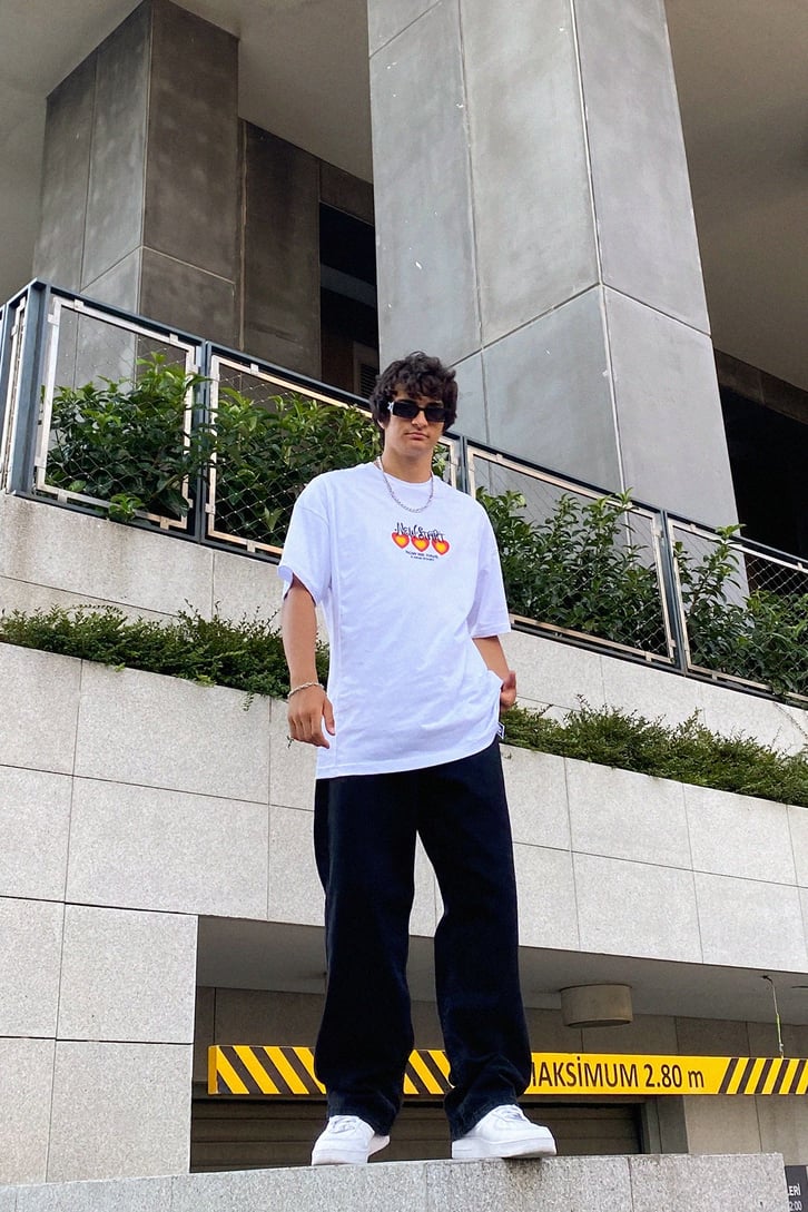 New Start Heart Baskılı Beyaz Oversize Tshirt
