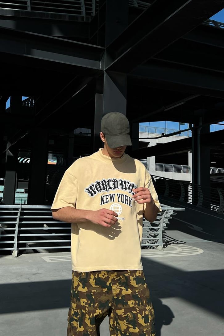 New York Worldwide Bej Oversize Tişört