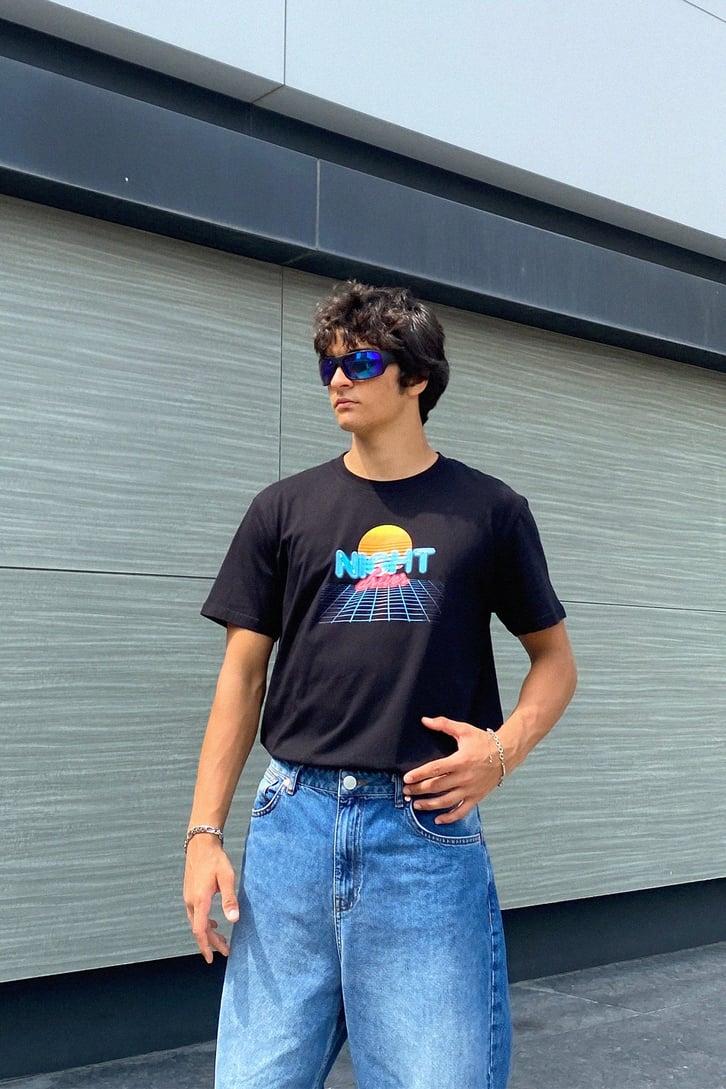 Night Driver Baskılı Siyah Oversize Tshirt