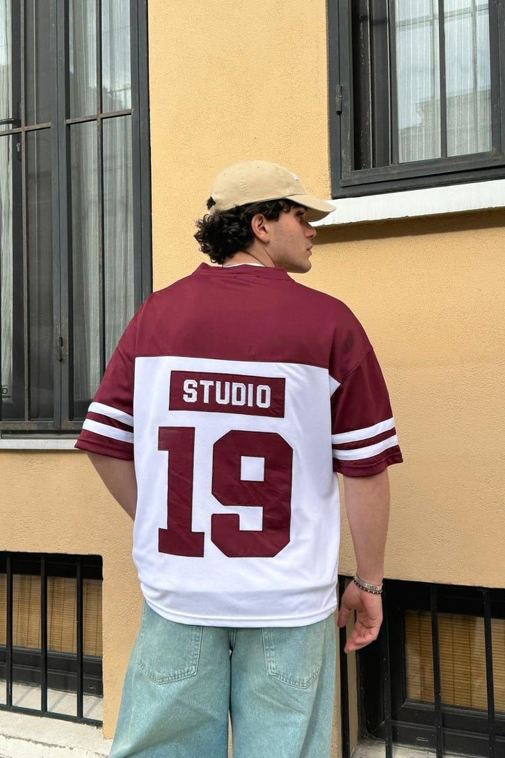 Nineteen Studio V Yaka Forma