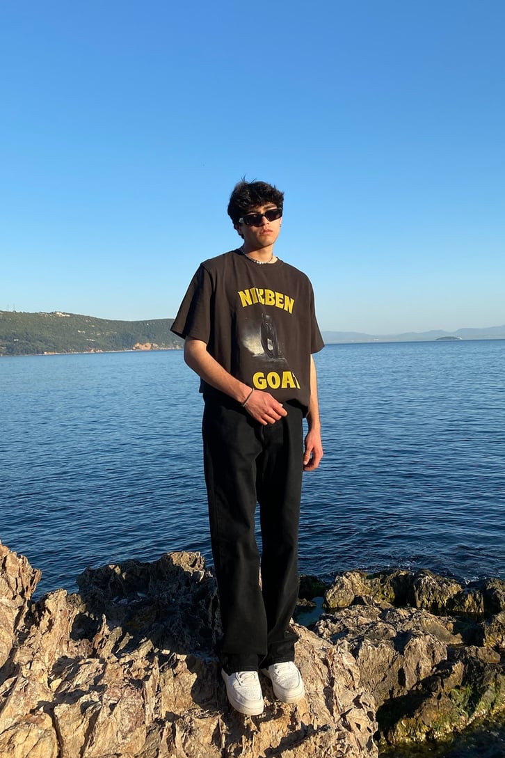 Nirben Goat Baskılı Siyah Oversize Tshirt