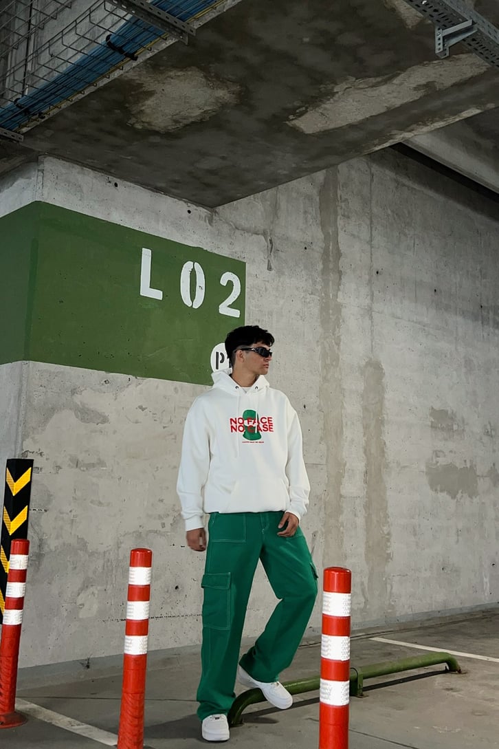 No Face No Case Baskılı Beyaz Oversize Sweatshirt