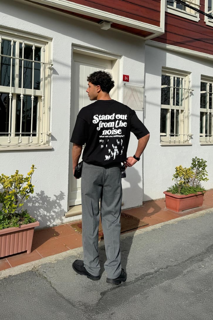 Noise Baskılı Tişört