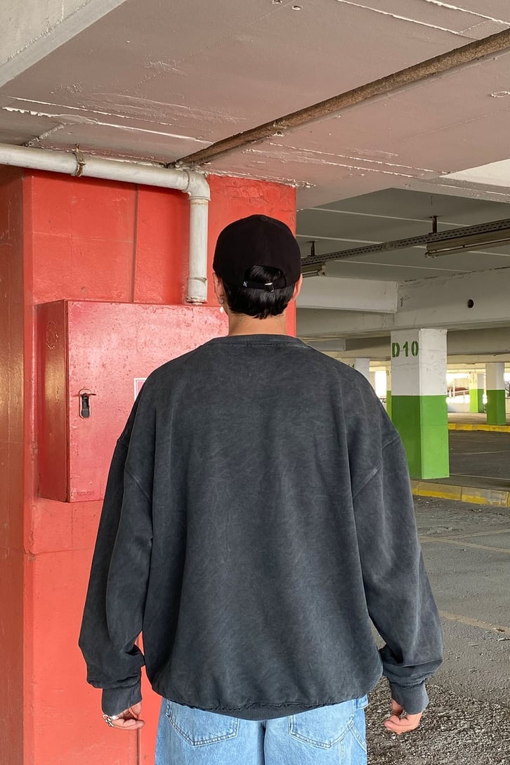 NON STATUM BASKILI OVERSIZE SWEATSHIRT