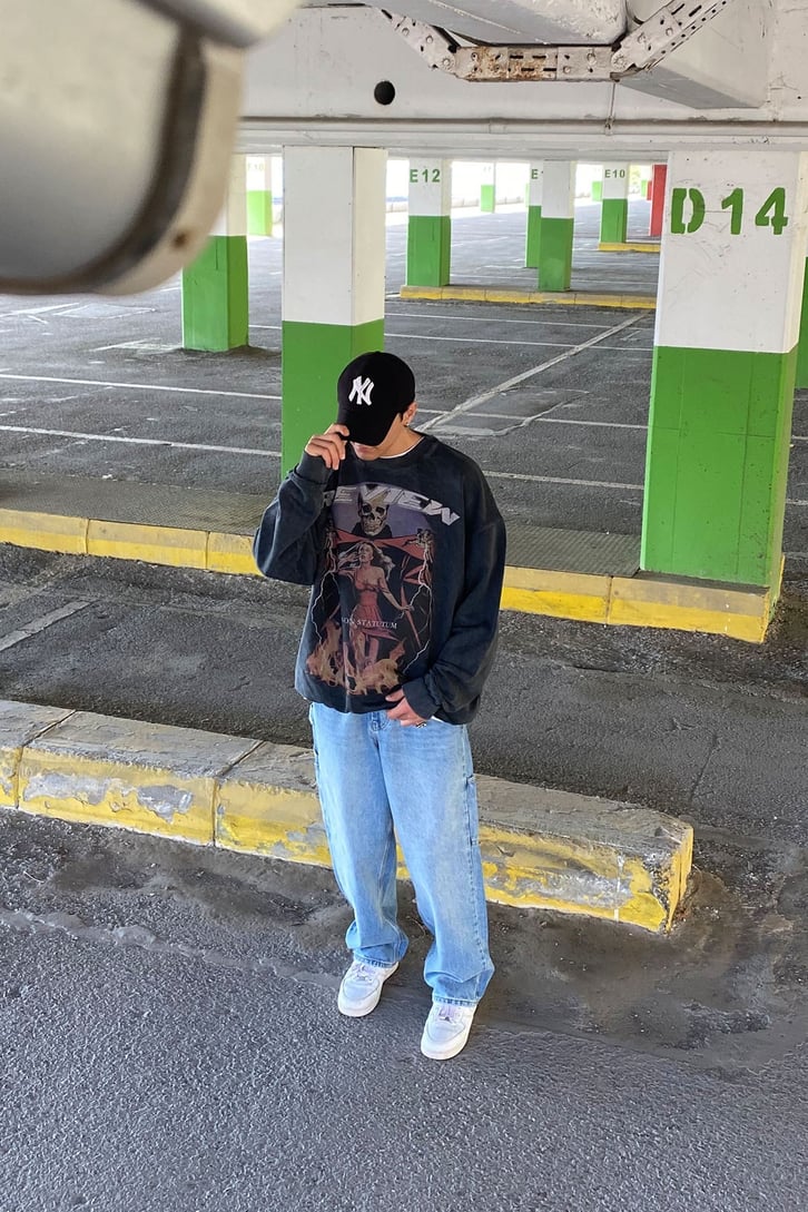 NON STATUM BASKILI OVERSIZE SWEATSHIRT