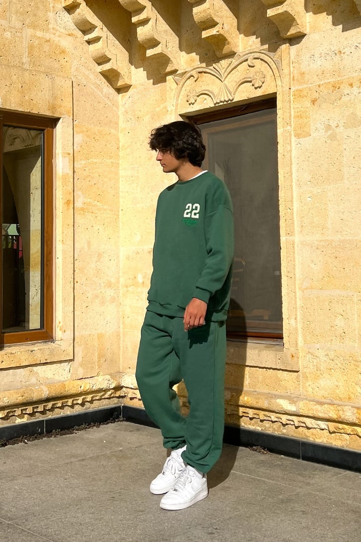 Number 22 Nakışlı Yeşil Eşofman Takımı