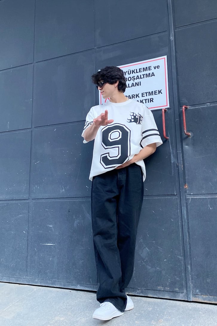 Number Nine Baskılı Oversize Tshirt