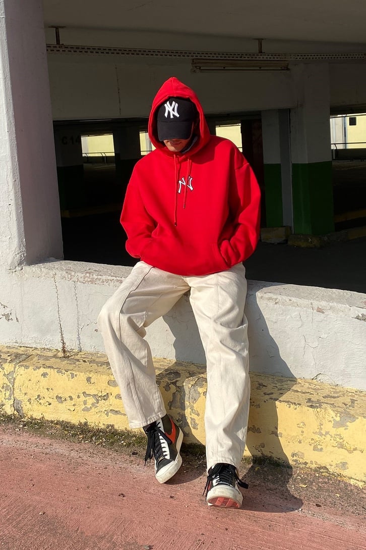 NY Kırmızı Oversize İşlemeli Hoodie