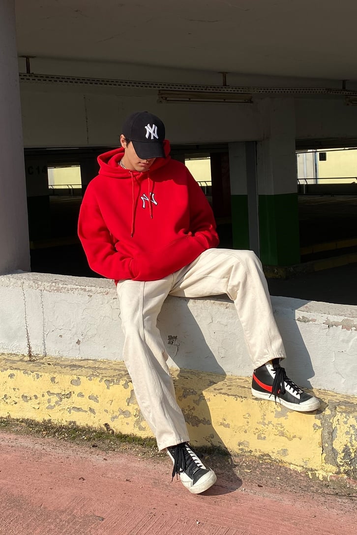 NY Kırmızı Oversize İşlemeli Hoodie