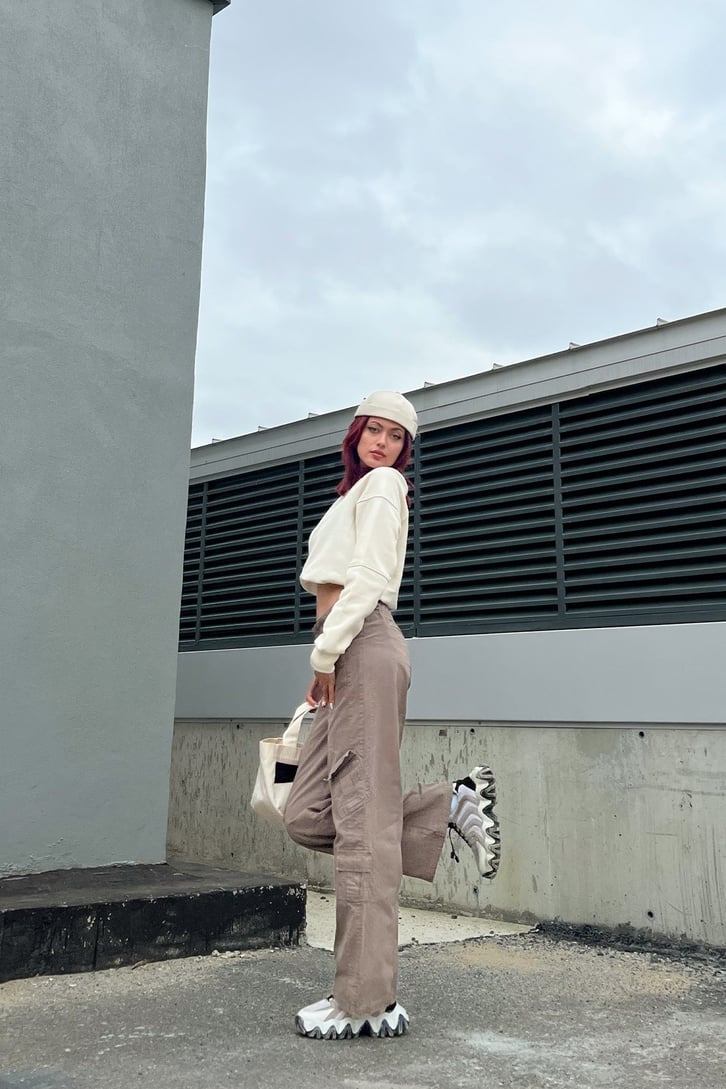 NY Nakışlı Taş Rengi Oversize Sweatshirt
