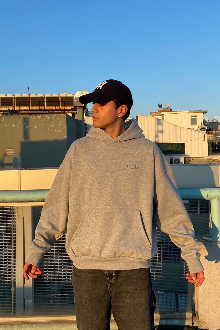 OFCL BASKILI OVERSIZE HOODIE