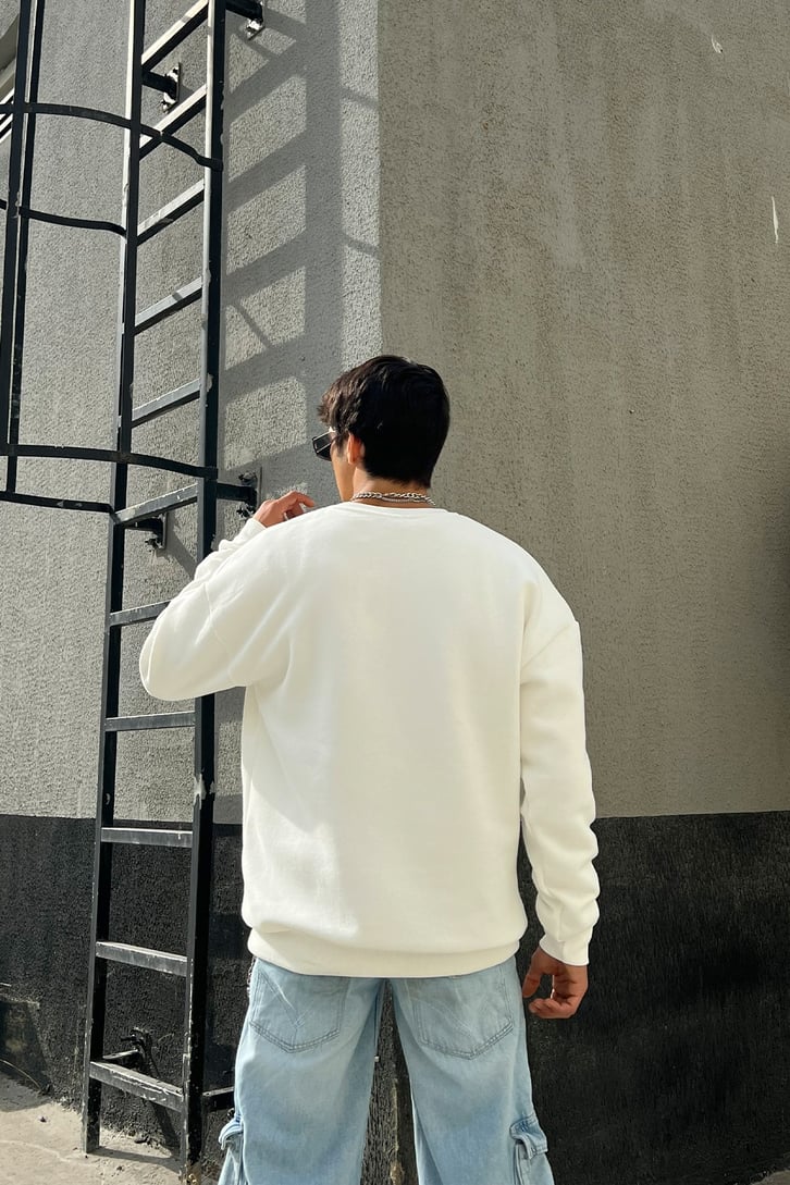 Ofcl Butterfly Baskılı Ekru Oversize Sweatshirt