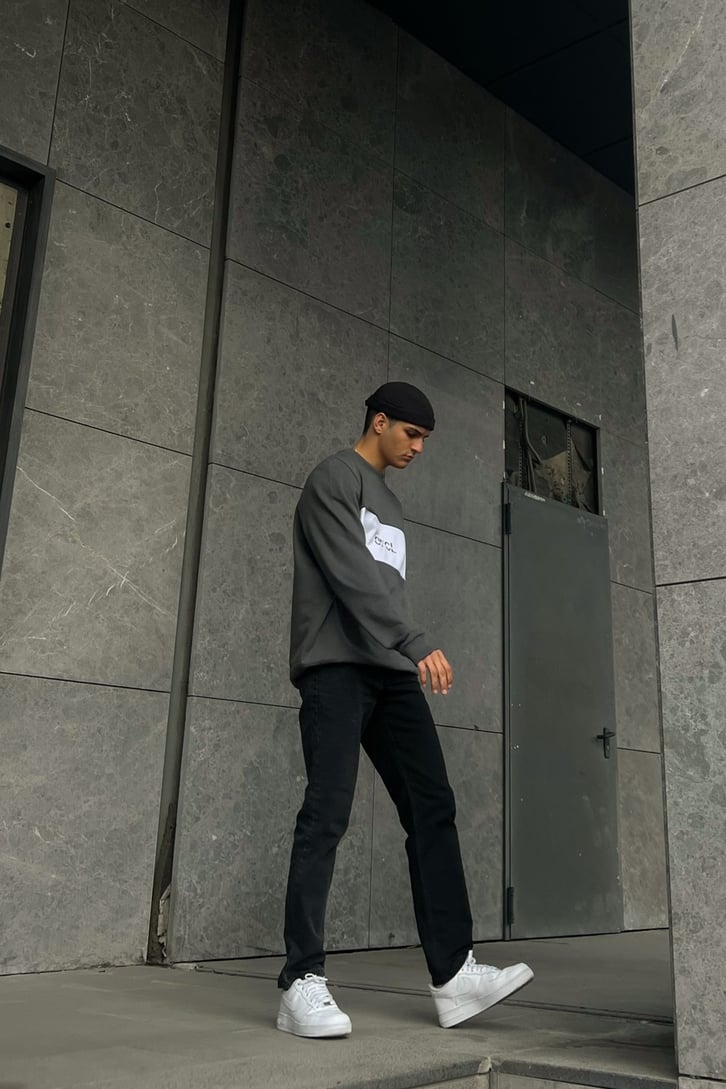 OFCL Nakışlı Koyu Gri Oversize Sweatshirt