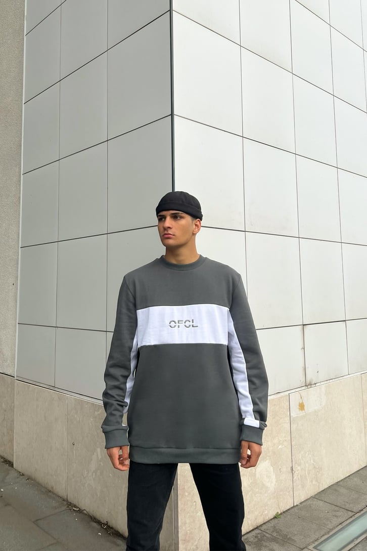 OFCL Nakışlı Koyu Gri Oversize Sweatshirt