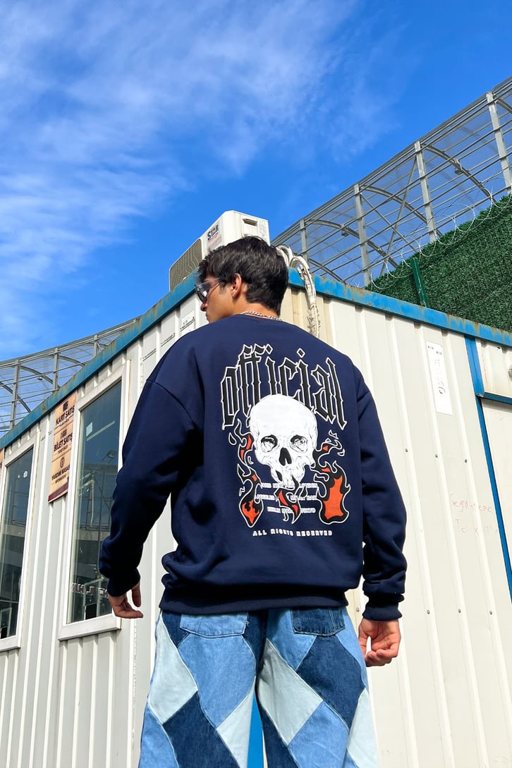 Ofcl Skull Sırt Baskılı Lacivert Oversize Sweatshirt