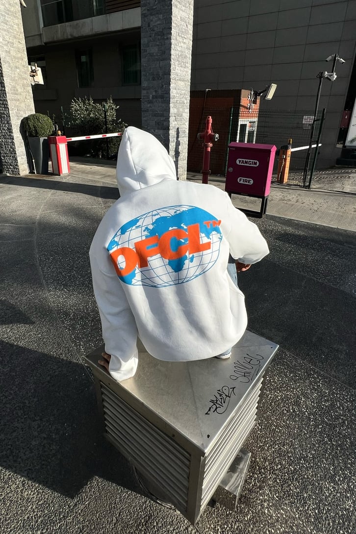 Ofcl World Sırt Baskılı Beyaz Oversize Hoodie