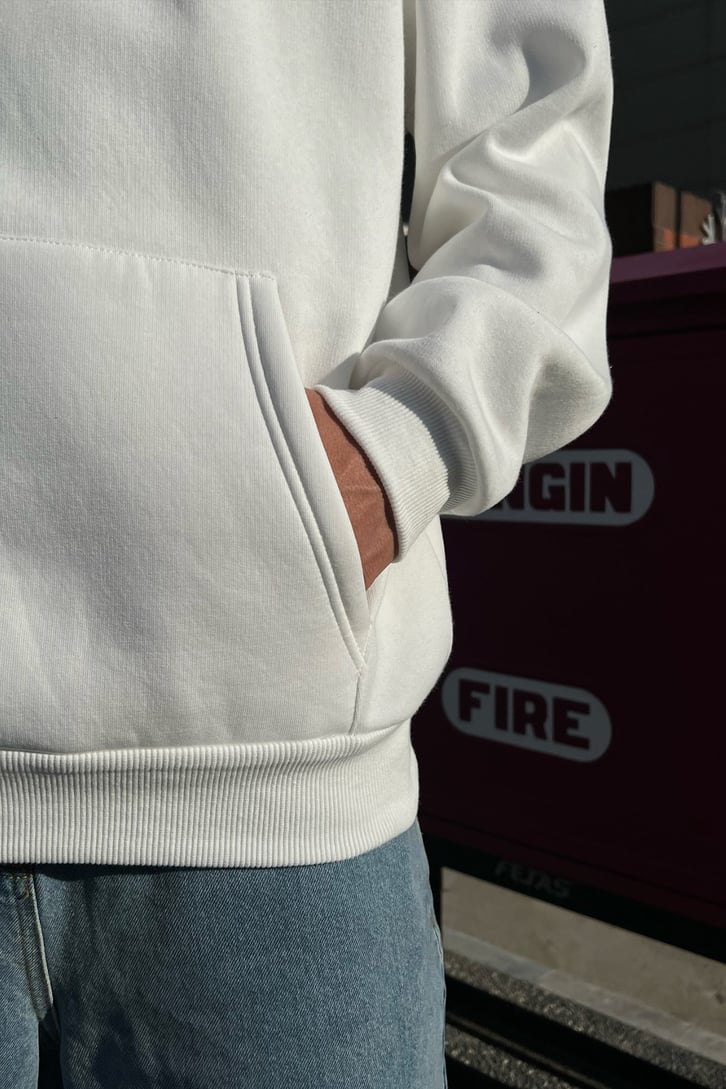 Ofcl World Sırt Baskılı Beyaz Oversize Hoodie